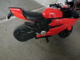 Kinder Motorrad rot guter Zustand