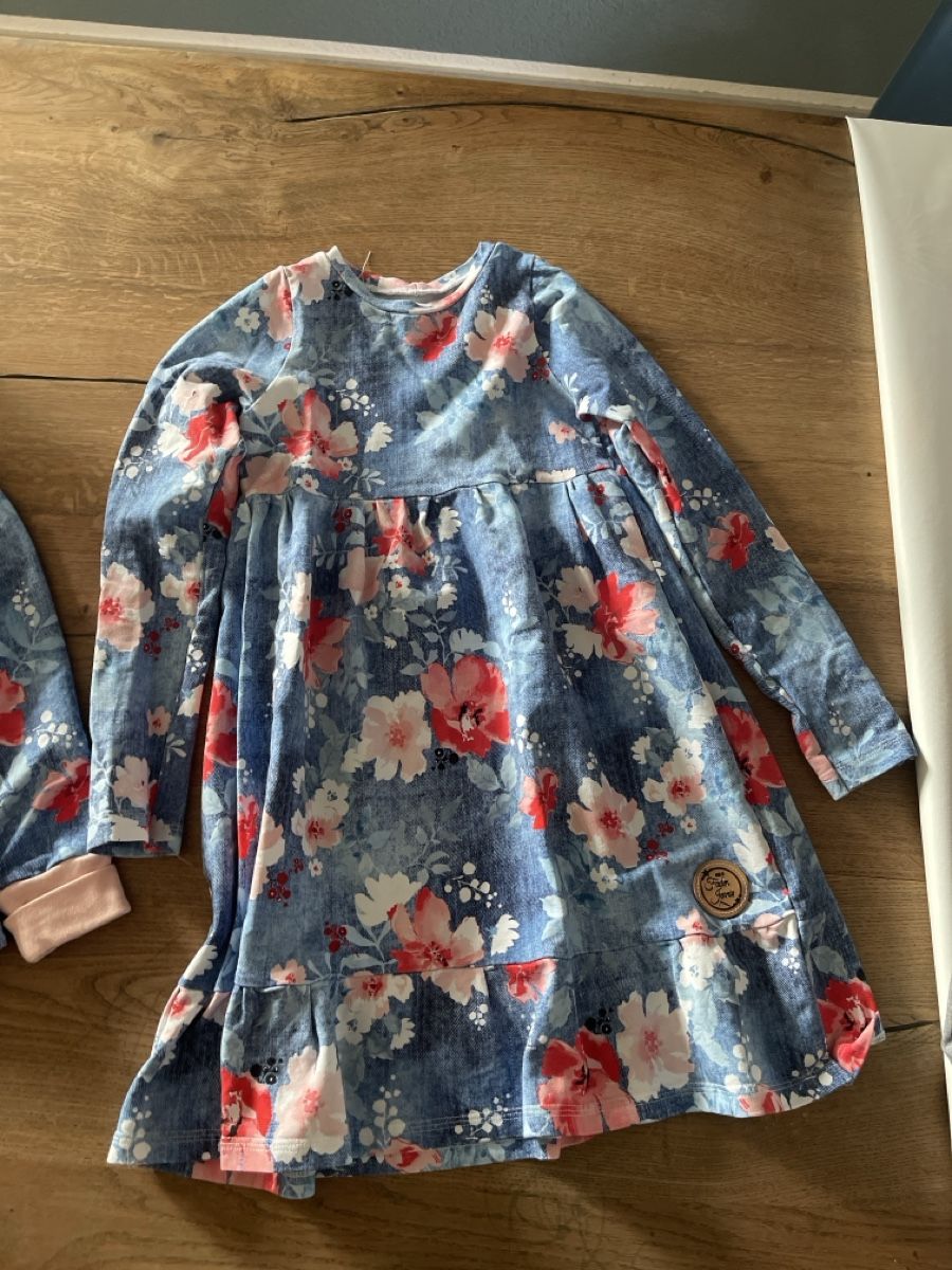 Vestiti & Gonne: Mädchen Set Jacke und Kleid Handmade  – Usato da Täuffelen venduto da Nice800 1