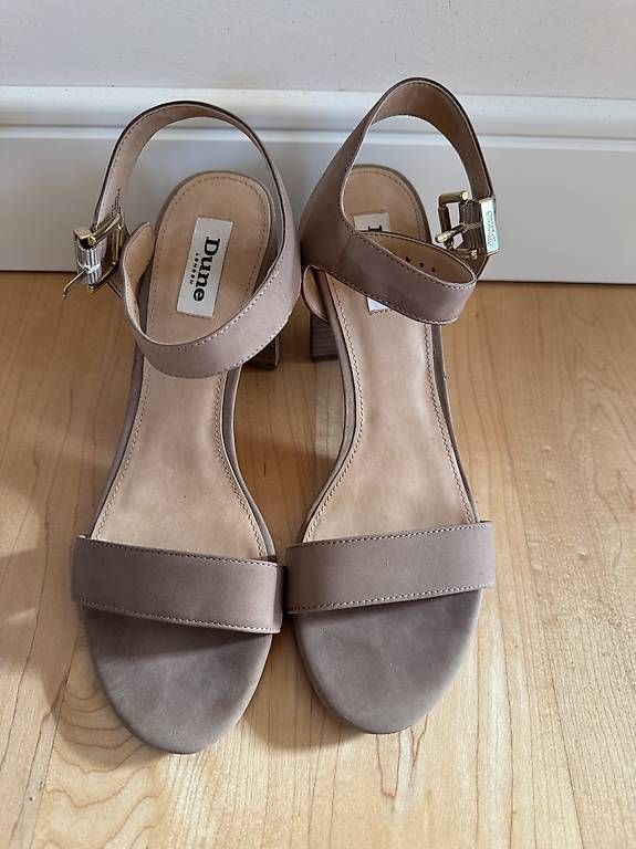 Chaussures femmes: Dune summer sandals  – D'occasion à Affoltern am Albis par mat_vrk7 1