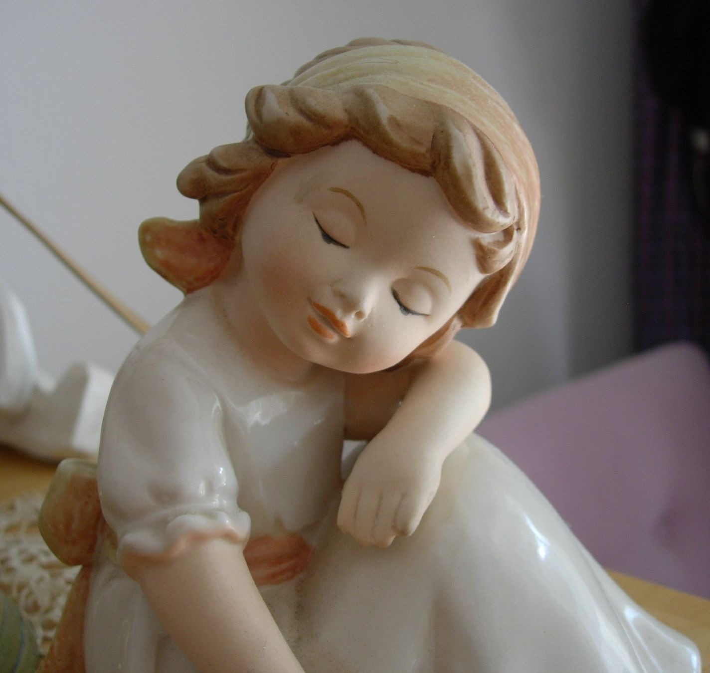 Figuren: PORZELLAN Figur - Mädchen – Gebraucht aus Basel von Grbina64 7