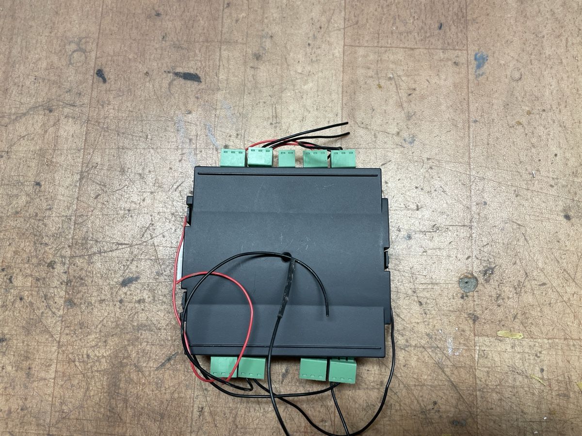 Esu Modellini di ferrovie: ESU SwitchPilot Extension Modul gebrauchter Zustand – Usato da Gossau SG venduto da Krokodil344 1
