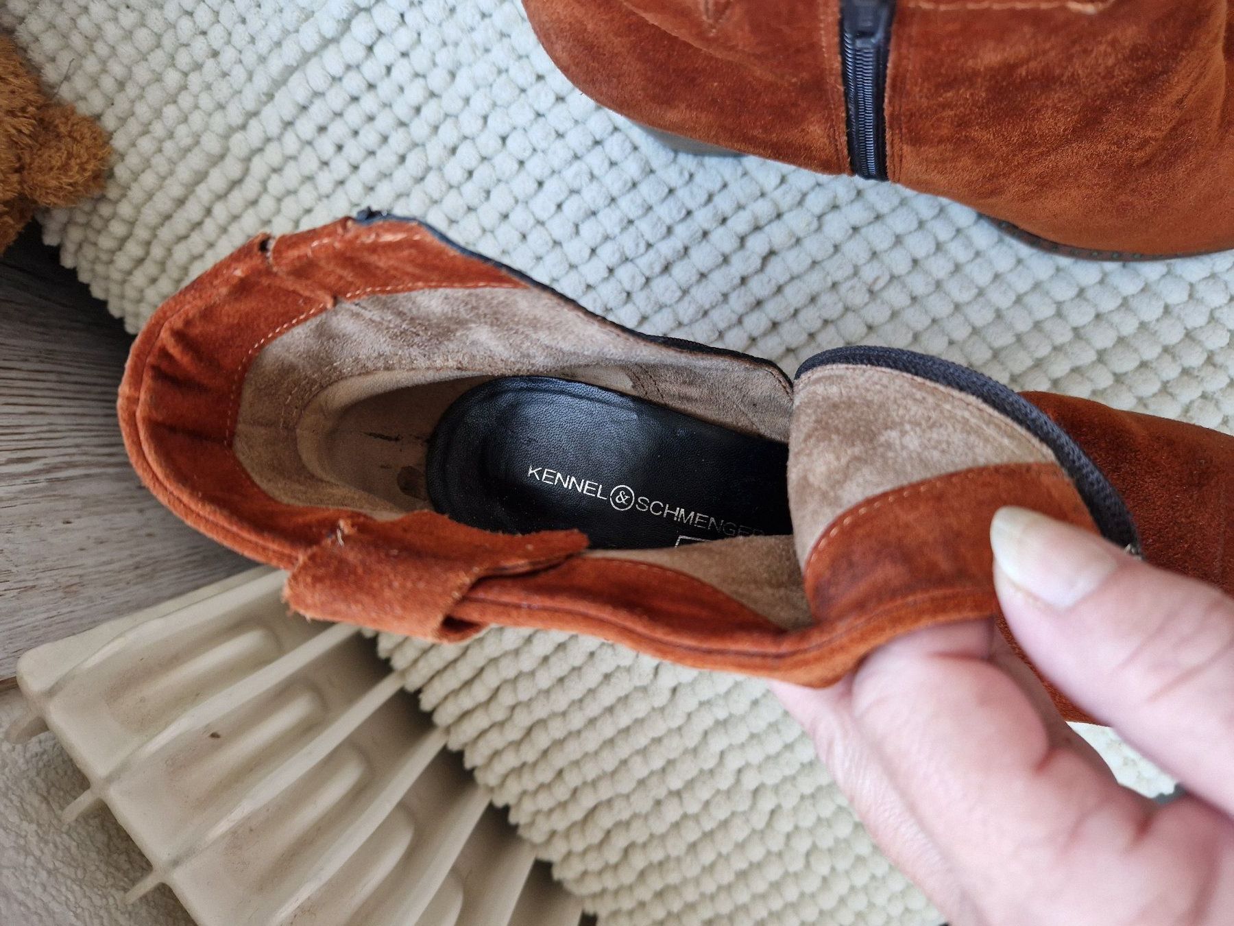 Herrenschuhe: echt Leder Wildleder-Stiefeletten Gr. 38,5 – Neu (gemäss Beschreibung) aus Aefligen von Akoni 3
