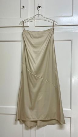 Rock Vero Moda beige satin Optik Grösse 36 guter Zustand