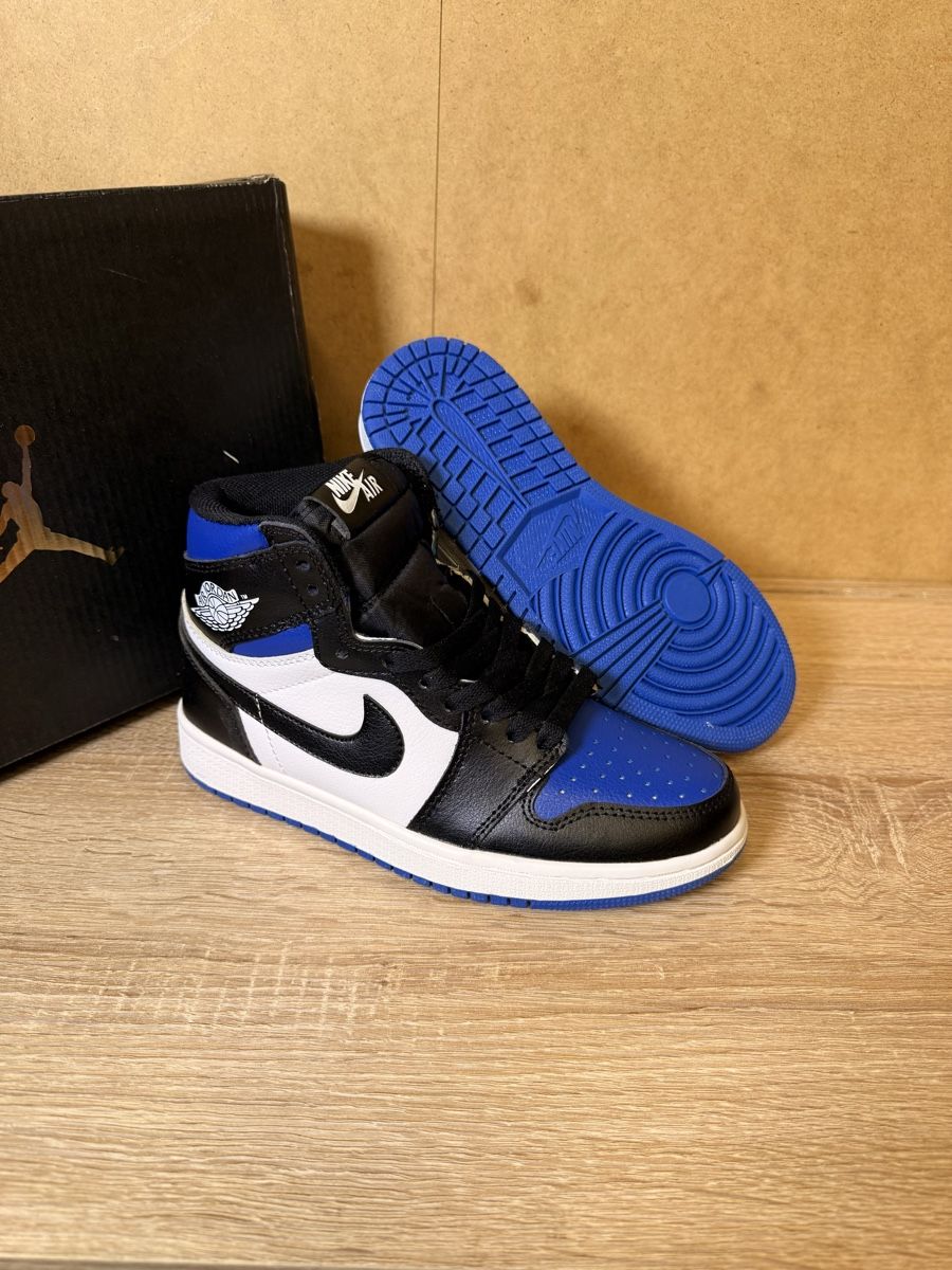 Jordan Scarpe da uomo: Jordan 1 – Nuovo (secondo la descrizione) da Lausanne venduto da Piko-piko 1
