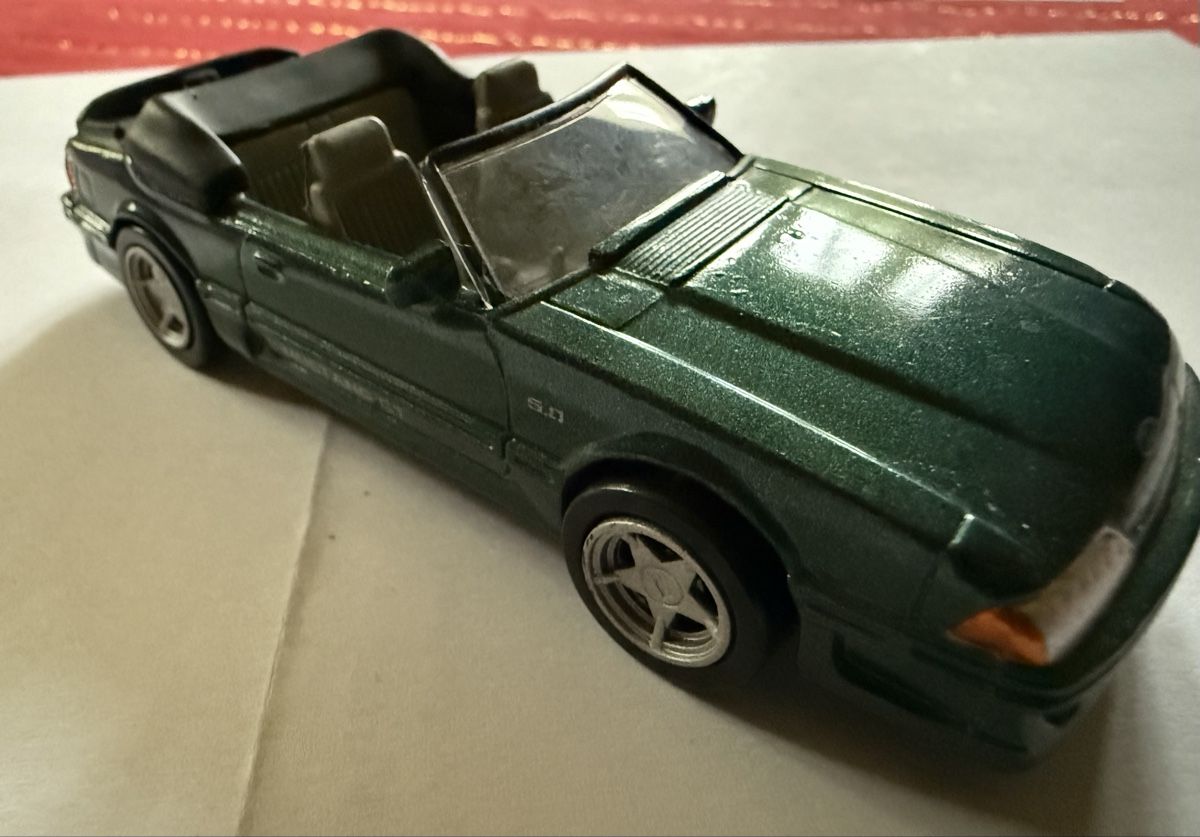 Ford Modellautos: Mustang GT Cabrio, 1:43, 1991 – Neu (gemäss Beschreibung) aus hunzenschwil von Oldipark 1