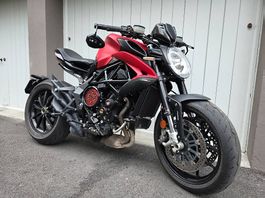 MV Agusta Dragster Rosso 800cc