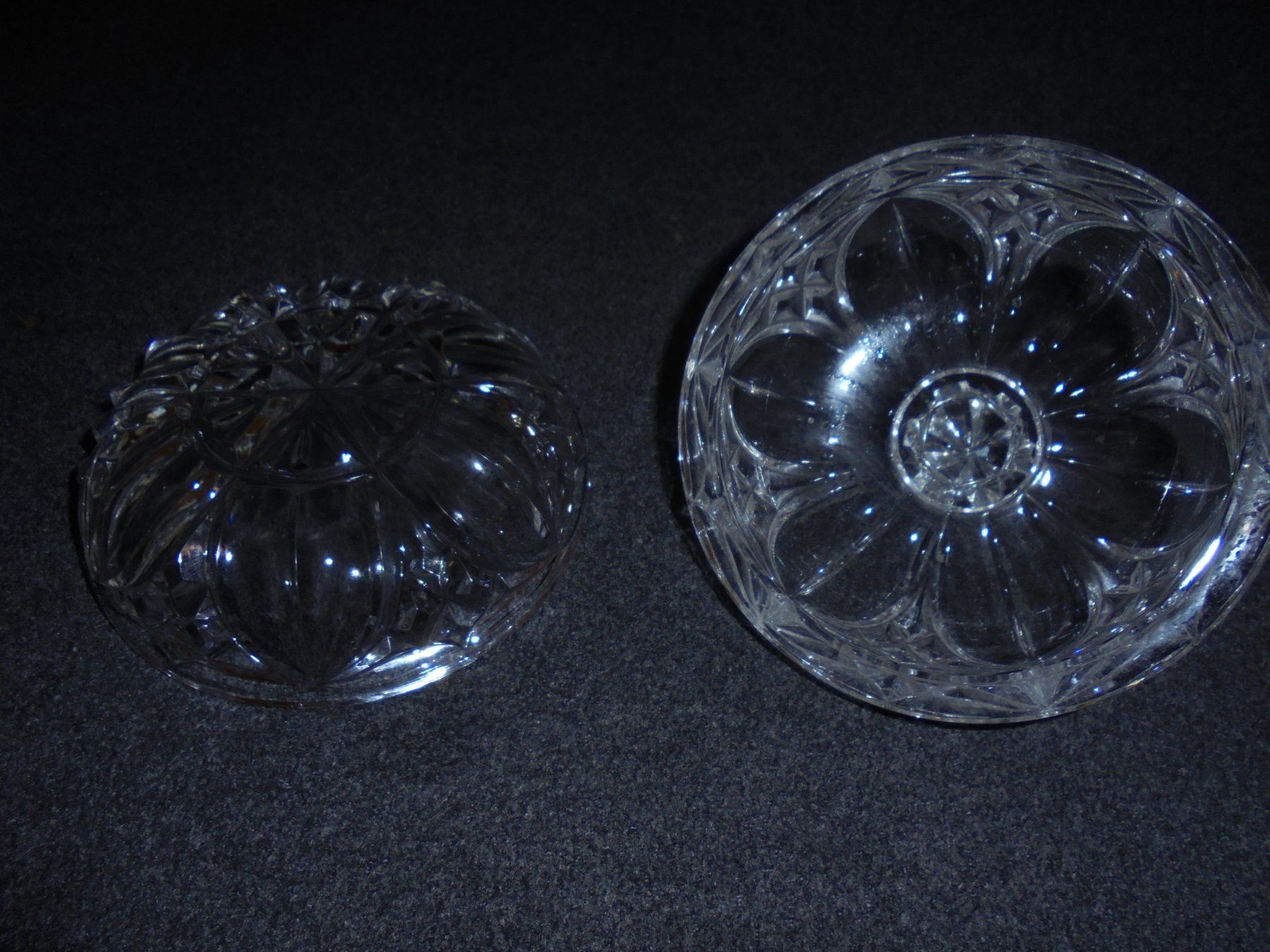 Bicchieri: alte formschöne, dekorative Kristall Glas, Deckeldose – Usato da Rüschegg-Heubach venduto da Ofen111 2