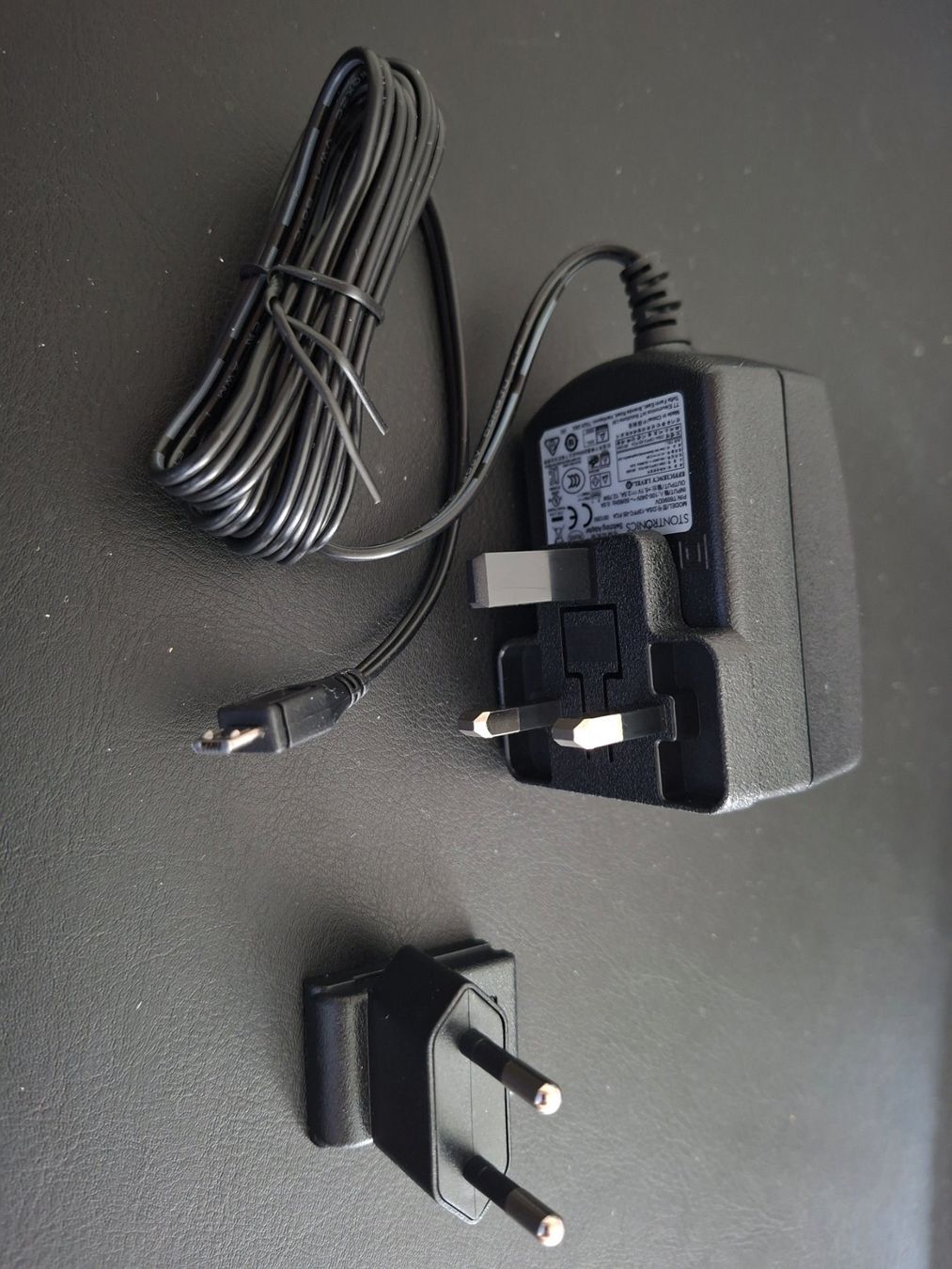 Caricabatterie: Netzteil 5V, 2,5A, Micro USB B, schwarz, Raspberry Pi – Nuovo e nell'imballaggio originale da Bülach venduto da Tvolvo 3