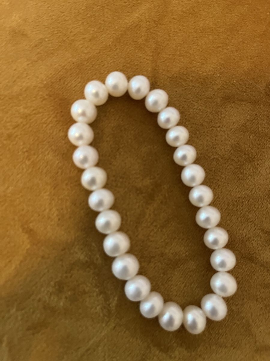 Armbänder & -reifen: Elegantes Perlenarmband, elastisch Windfang Perlen – Neu (gemäss Beschreibung) aus Baden von Sandra148