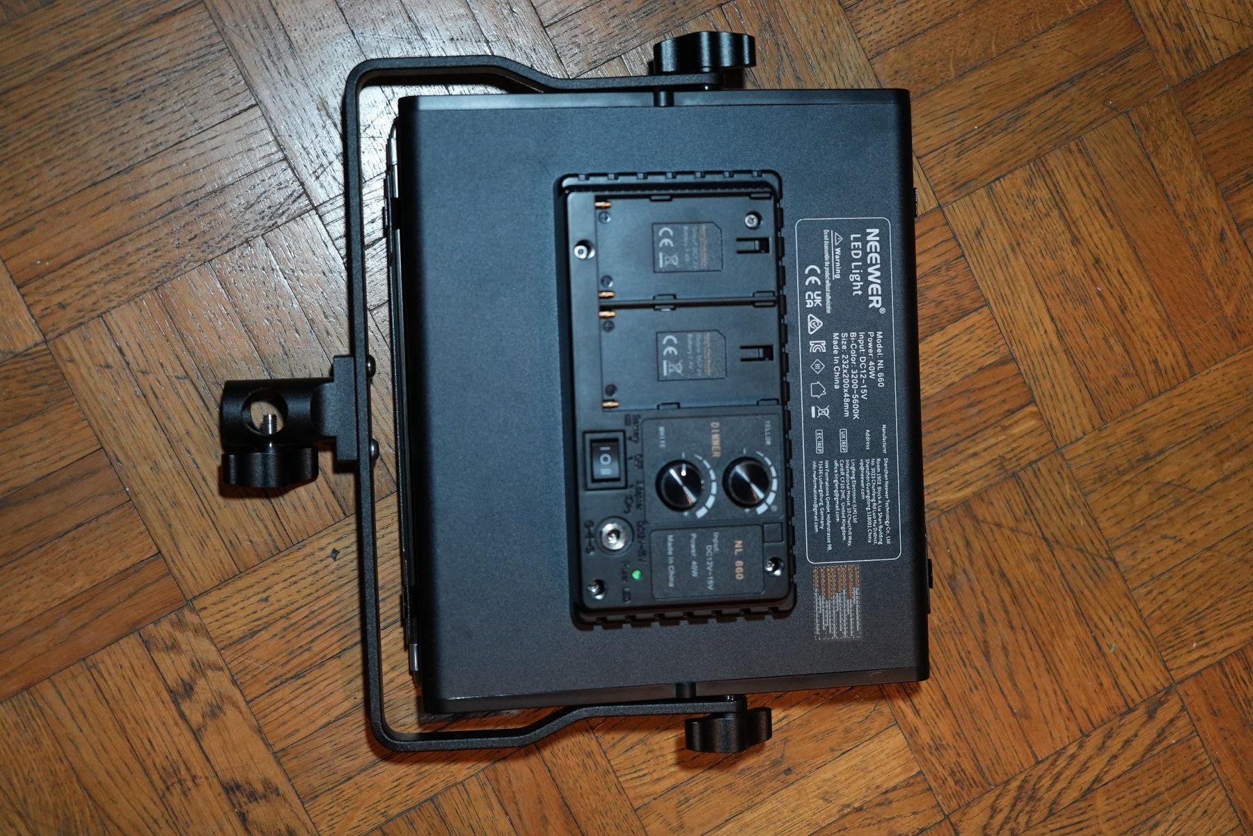 Laboratorio & Camera oscura: Neewer Kit 660 Bi Color LED Studioleuchte – Usato da Liestal venduto da saj_5blt 3