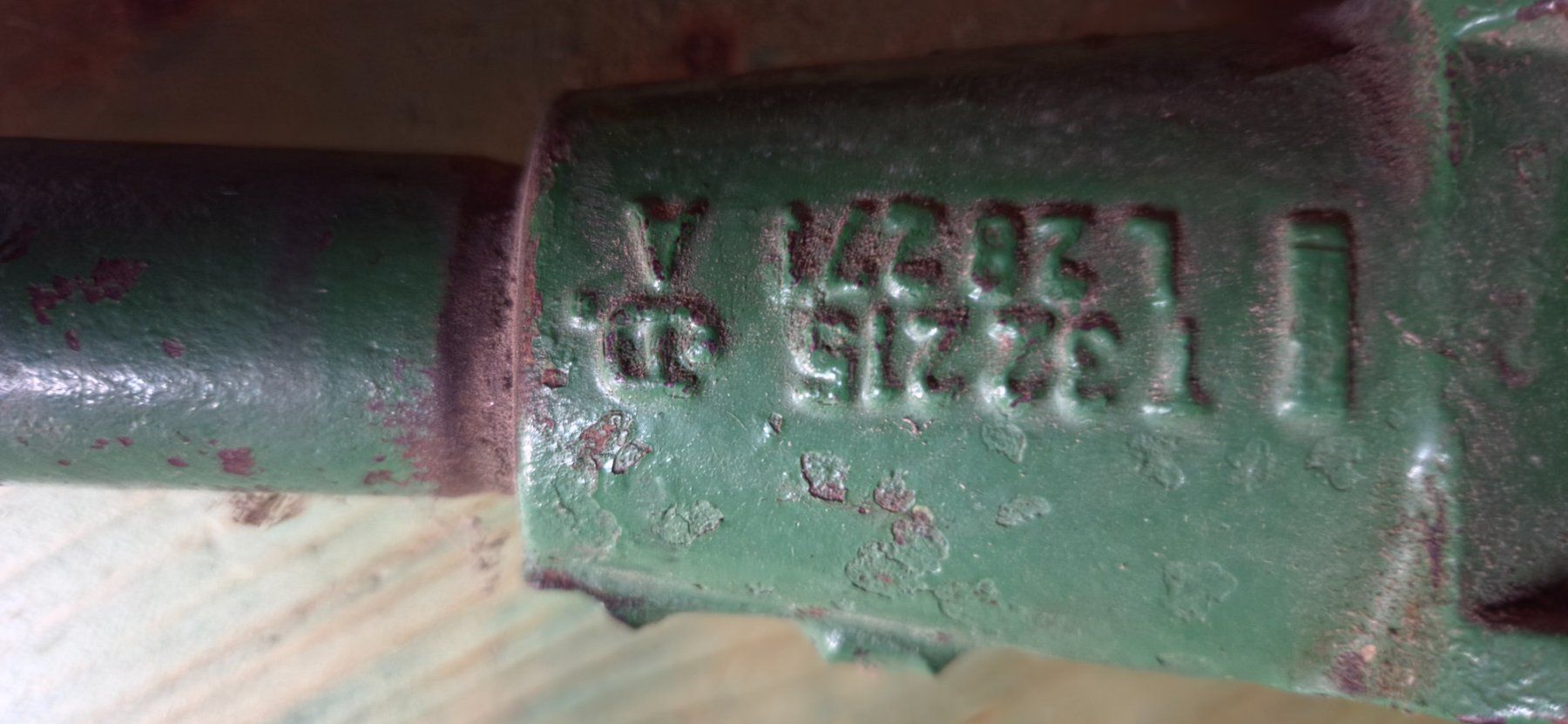 John Deere Trattori: John Deere Hubstreben – Usato da Schupfart venduto da ruefli97 3