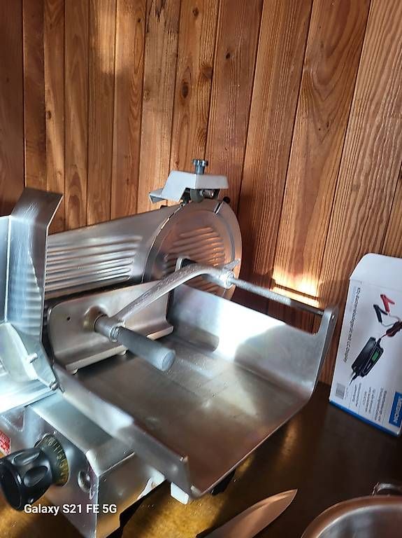 Elettrodomestici da cucina: Aufschnitmaschine – Usato da Ettiswil venduto da Jogy-Yogj-2015 4