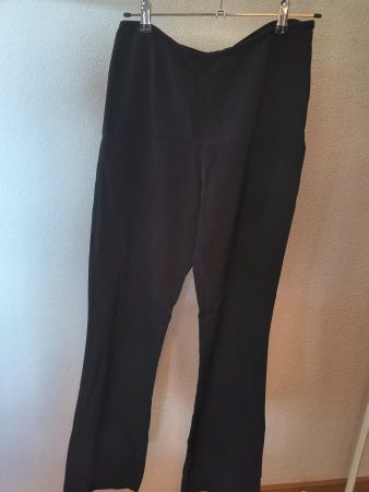 Black Escada 100% Silk Trousers — Size DE 40