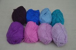 WOLLE PAKET 8 STUCK (H)