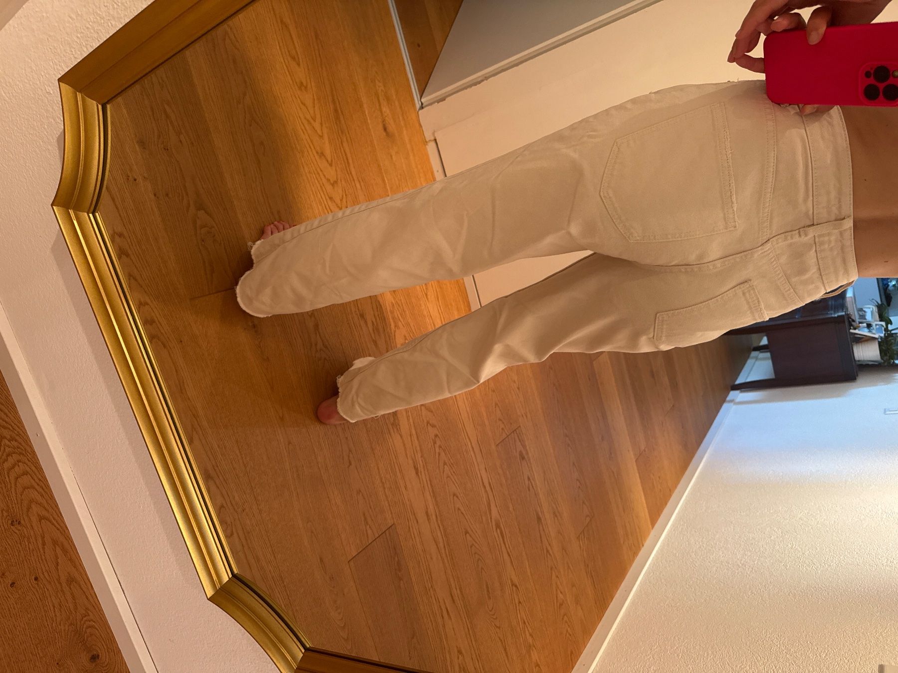 Jeans: Damen Jeans beige Grösse 36/38 – Gebraucht aus zug von MollyMoo28 1