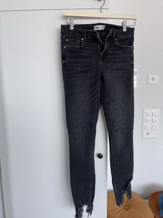 Zara Jeans im used look