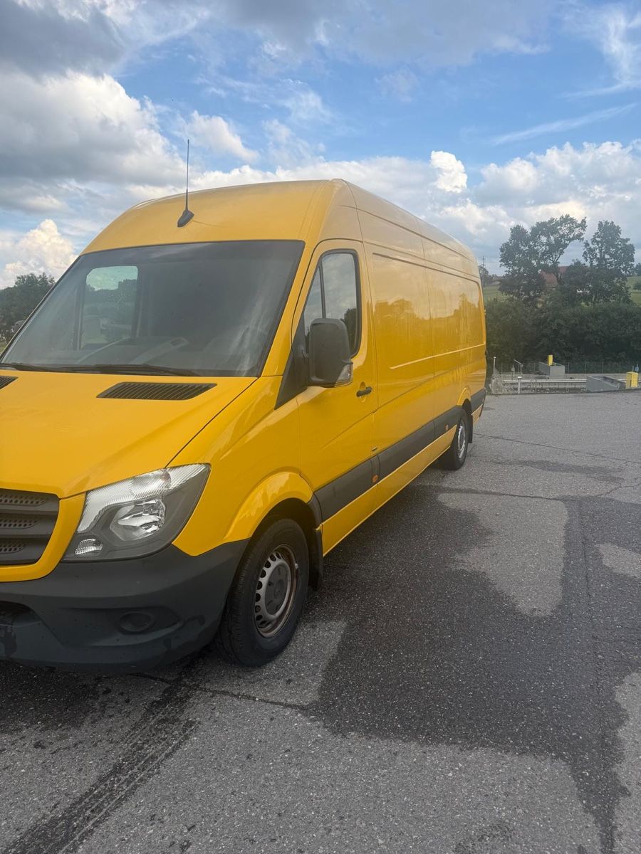 Mercedes-Benz Nutzfahrzeuge: Location Mercedes Sprinter – Gebraucht aus Romont FR von Djeb7