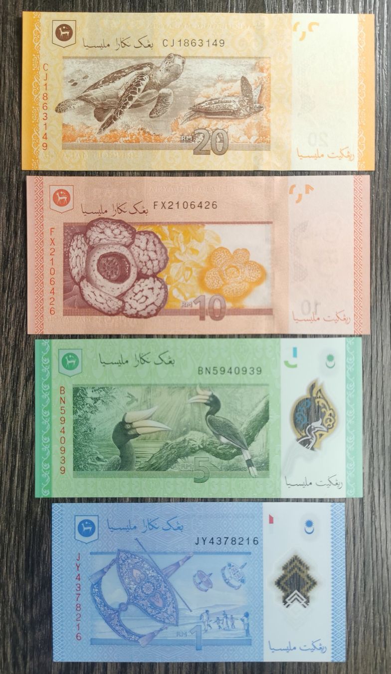 Banconote: Maláysia mini set 5,10,20 Ringitt UNC – Nuovo (secondo la descrizione) da Cousset venduto da Patricio77 1