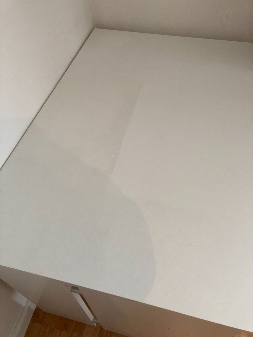 Scrivanie: Schreibtisch 120cmx80cmx72cm – Usato da Hinterkappelen venduto da deev 2