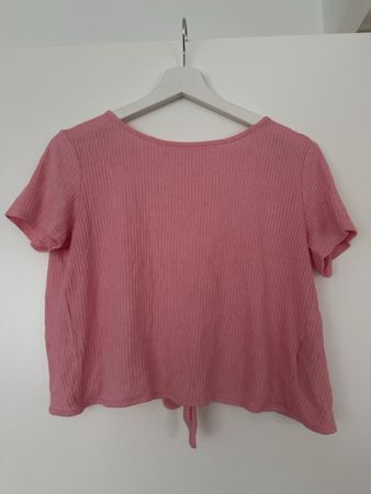 Rosa Sommer Top mit Knoten – Grösse S – Neuwertig!