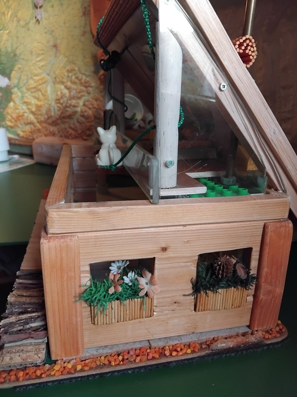 Giocattoli: Holz- Wohn- Spielhaus – Usato da Rorschach venduto da kristys 2