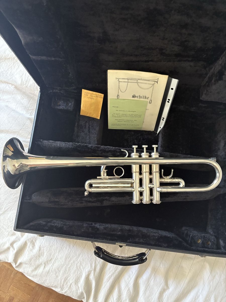 Strumenti musicali: Getzen Eterna C  – Usato da Biel/Bienne venduto da dozon11 3