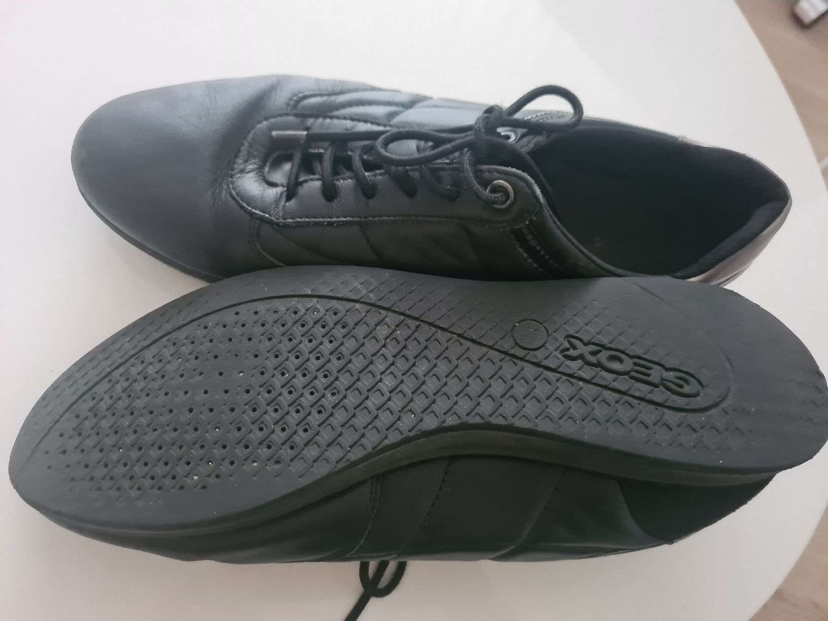 Geox Damenschuhe: Geox Schuh Gr. 39 – Gebraucht aus Steinen von turbogeiss99 4