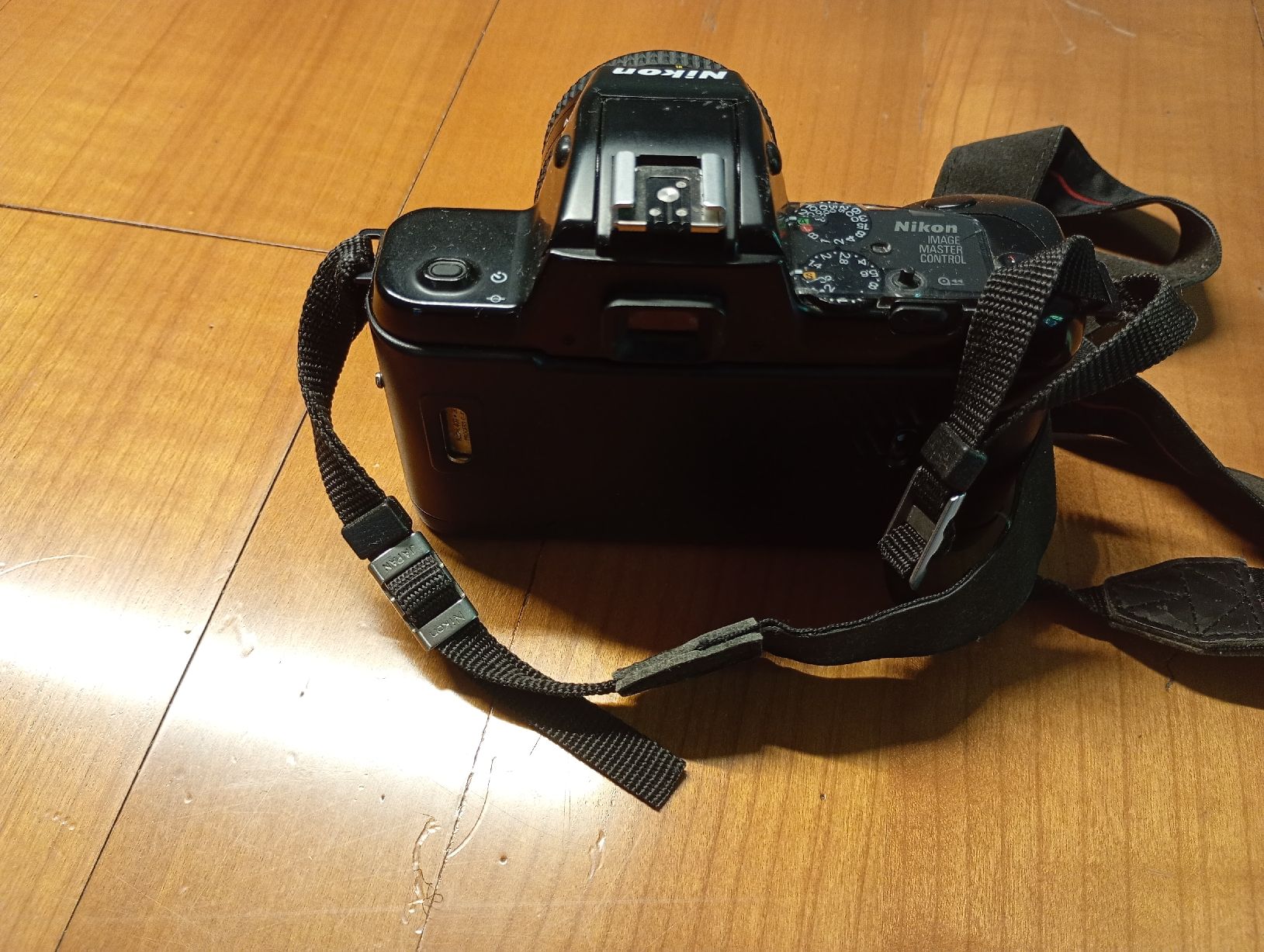 Nikon Appareil photo: Nikon F-401s – D'occasion à Genève par Cg9000 3