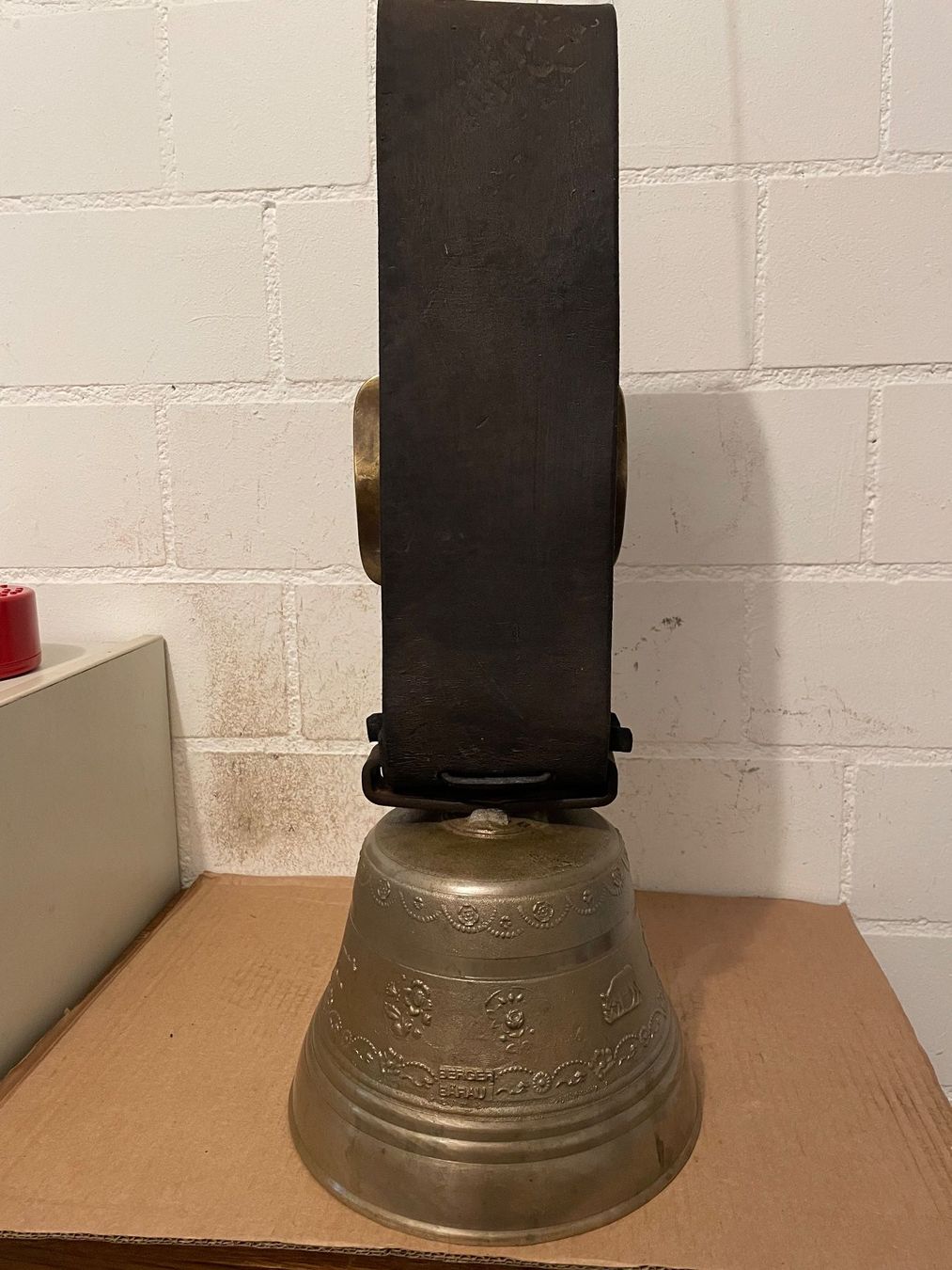 Campanacci mucche: Alte Berger - Glocke ab 1.00 Fr. – Usato da Birrhard venduto da magisto52 6
