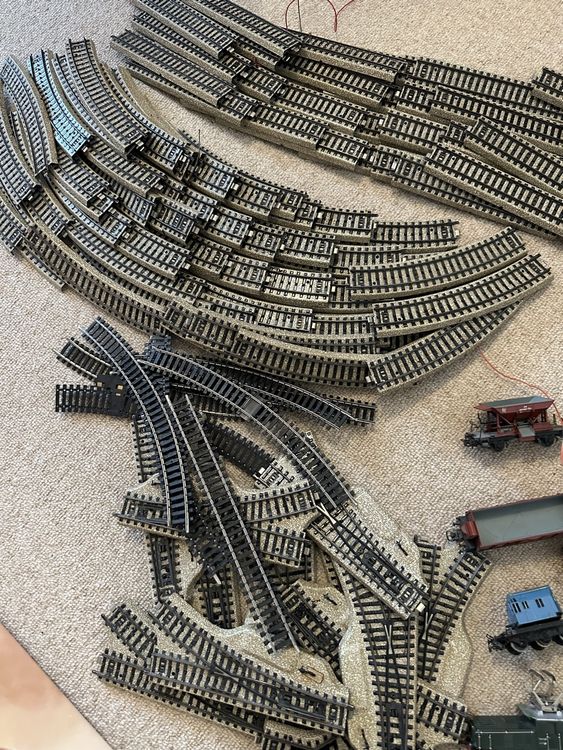 Märklin Trains électriques: Collection Marklin HO: Locomotives, wagons et accessoires – D'occasion à Genève par Bacha1 4