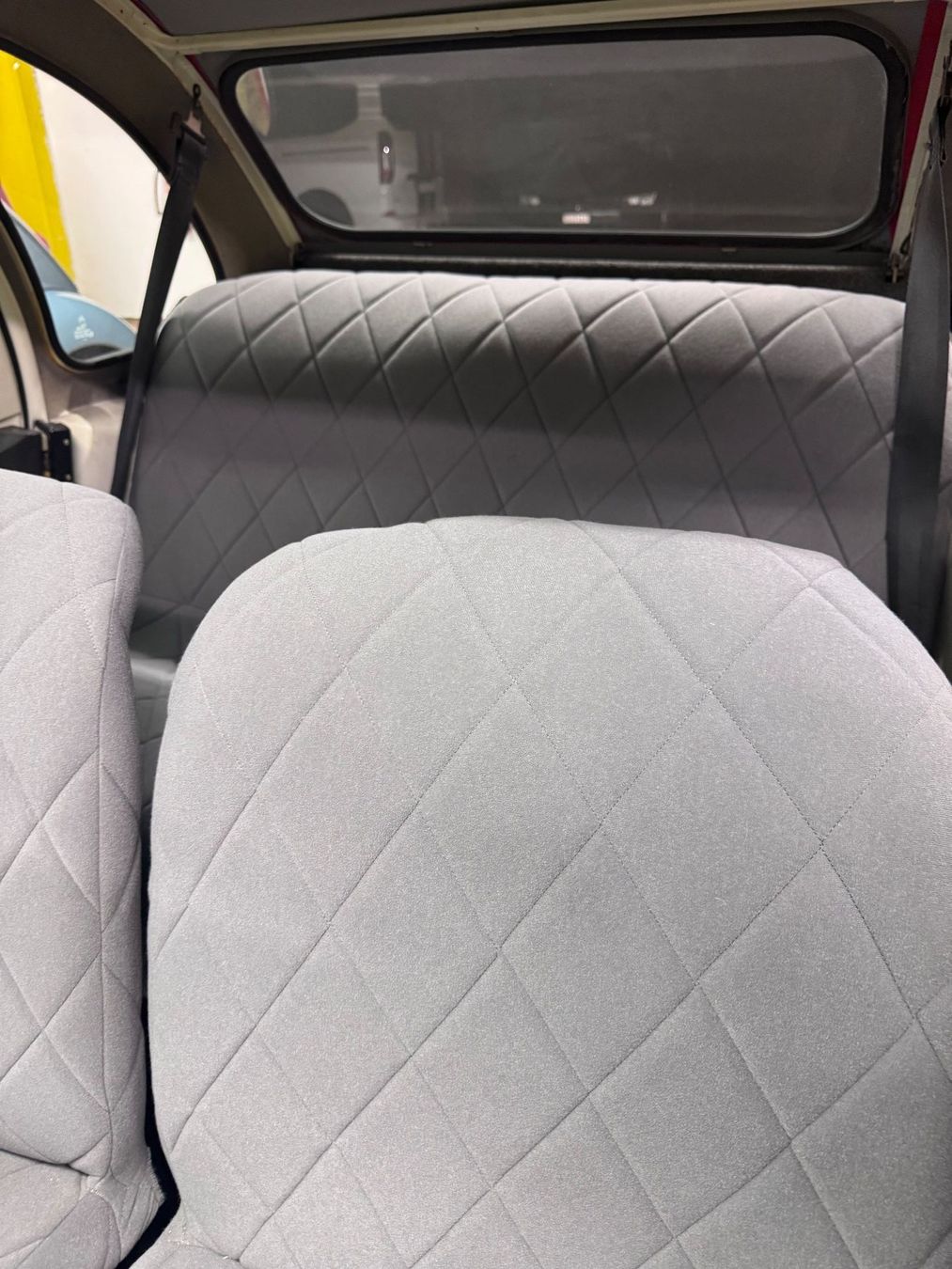 Citroën Automobili: Citroen 2 CV 6 – Usato da Arbon venduto da mel_vmk6 5