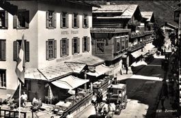 Zermatt. Hotel Pollux, Pferdekutsche