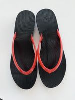 Zehentrenner MNG schwarz rot 