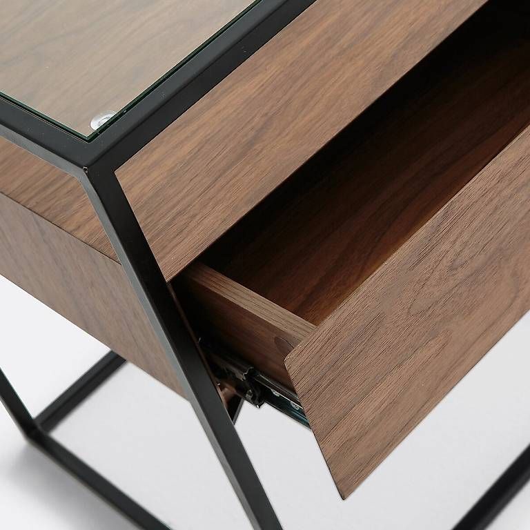 Tables de nuit: Nachttisch Agura 2x – D'occasion à Romanshorn par war_w9jg 2