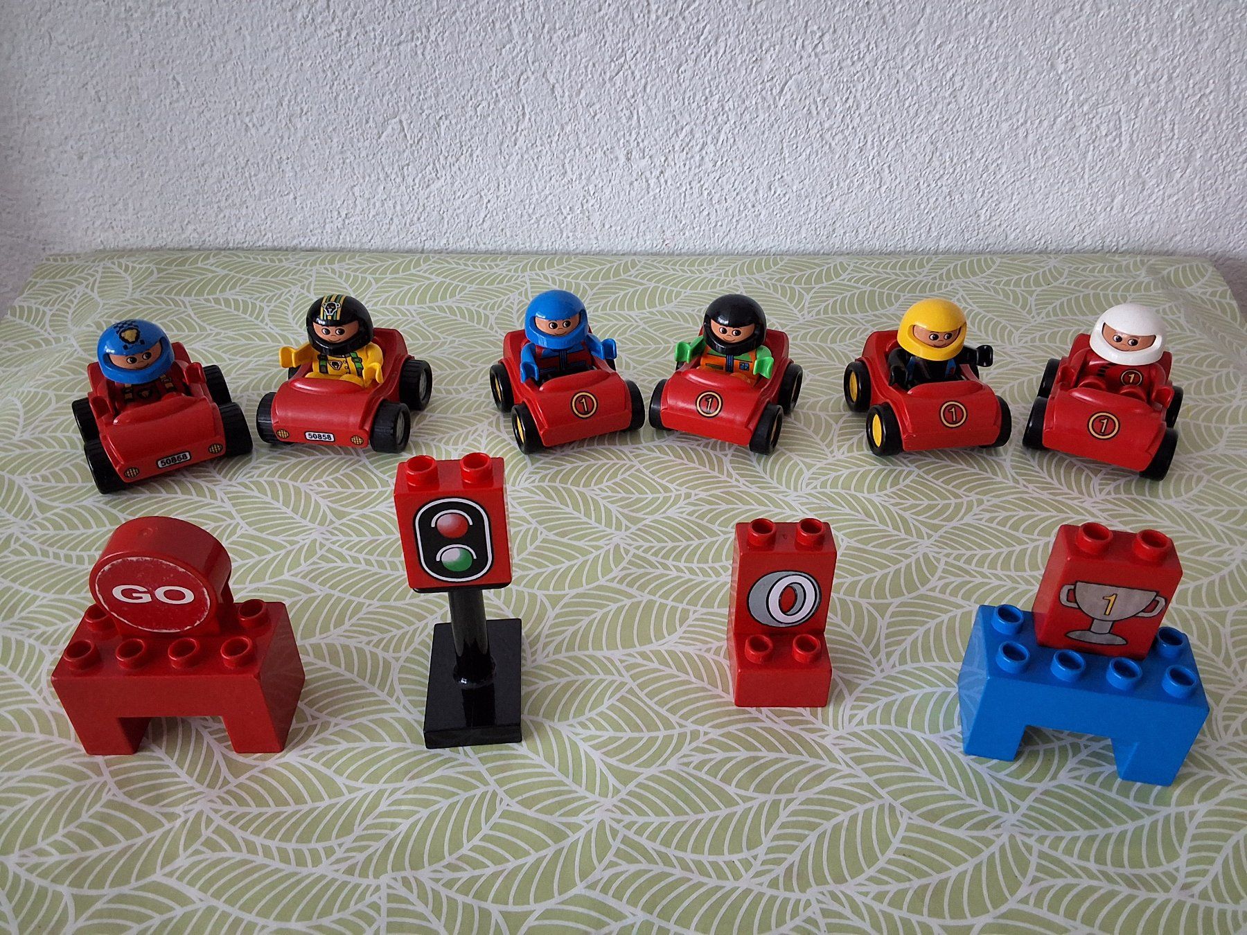 Lego Giocattoli: Lego Duplo Racinng-Team lll rot – Usato da Liebefeld venduto da moony4blue 1