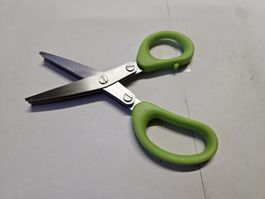 3-fach Schere Kräuterschere grün Edelstahl neu,ab 10-.