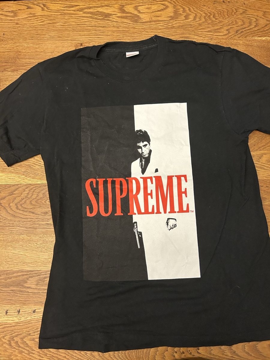 Supreme T-shirt: Supreme Scarface T-shirt – Usato da Davesco-Soragno venduto da Ursli_Rossi