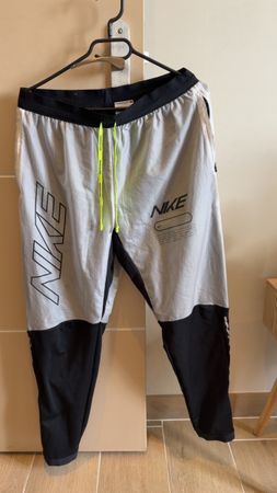 Pantalon de course Nike Dri-Fit léger taille M - Idéal print
