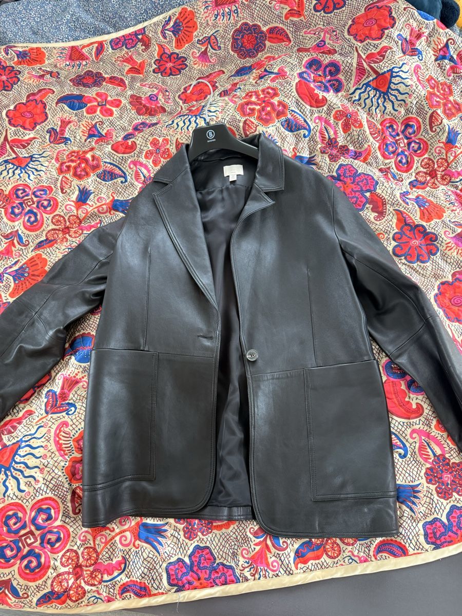 H&M Giacche: Echtes Leder Blazer , Grösse S – Usato da Pratteln venduto da Samantha...