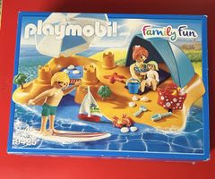 PLAYMOBIL Set Familie am Strand