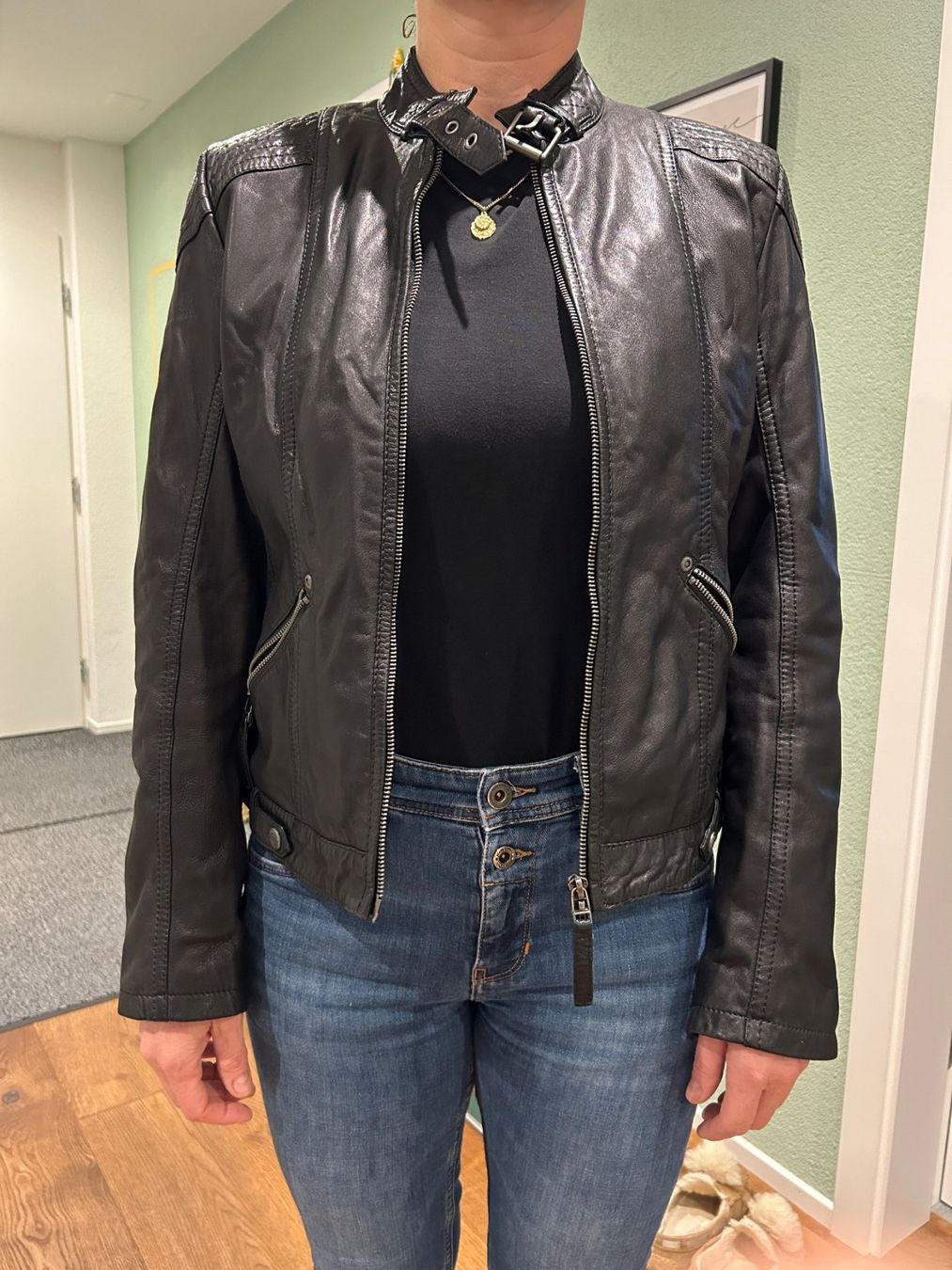 Giacche: Lederjacke Damen, Gipsy, Grösse M, schwarz – Usato da Stettlen venduto da Bluedogs75 4