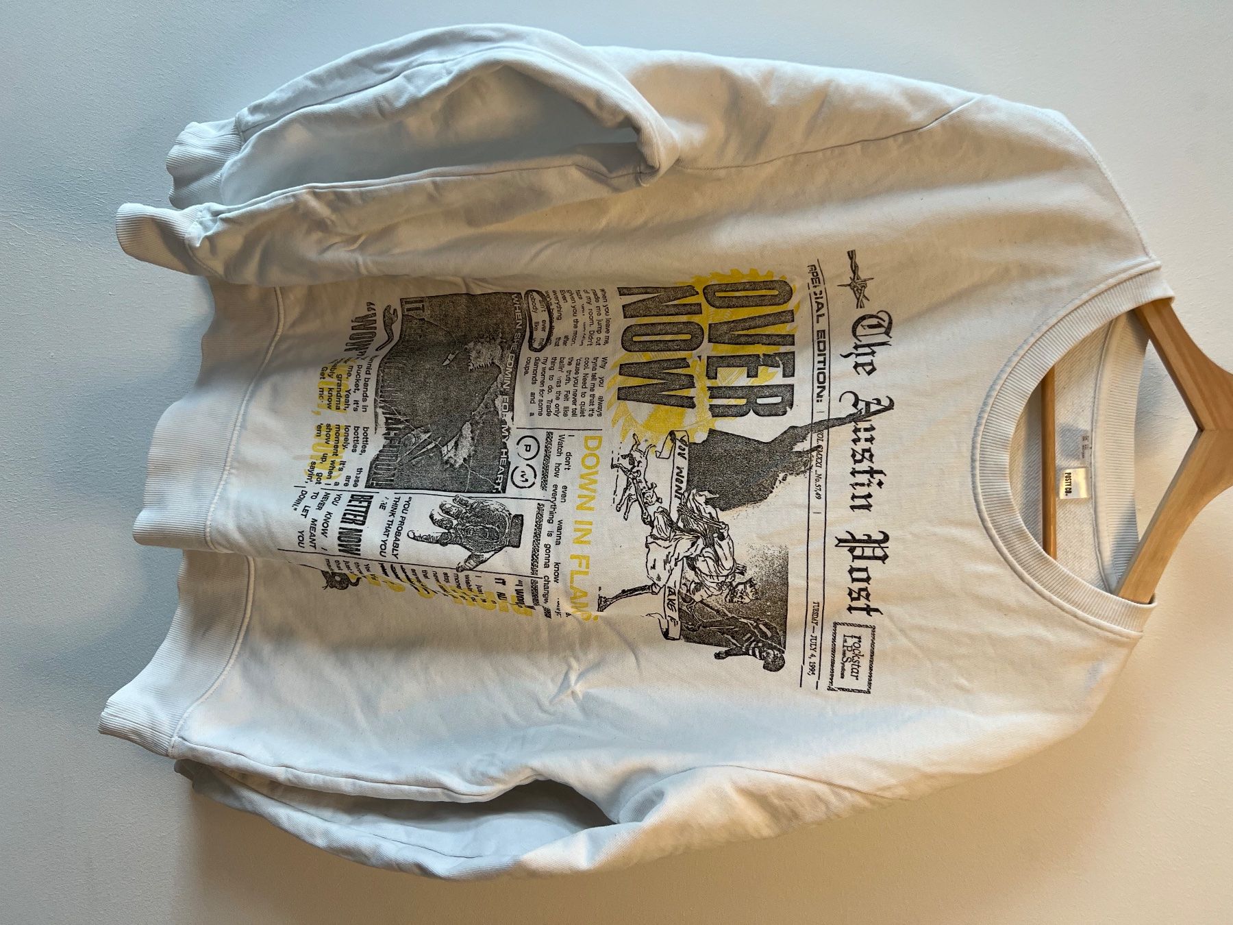 Maglioni & Felpe: Sweatshirt mit "The Austin Post" Print – Usato da Schlieren venduto da svenbaettig