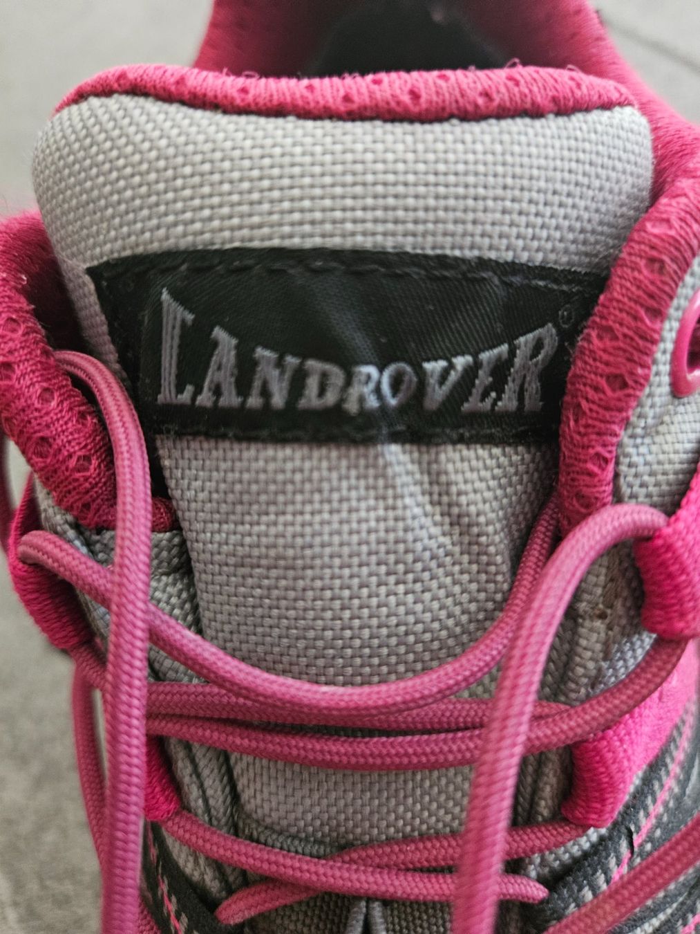 Landrover Chaussures garçon: Kinderwanderschuhe Grösse 34 rosa-grau – D'occasion à Häfelfingen par Selivia 3