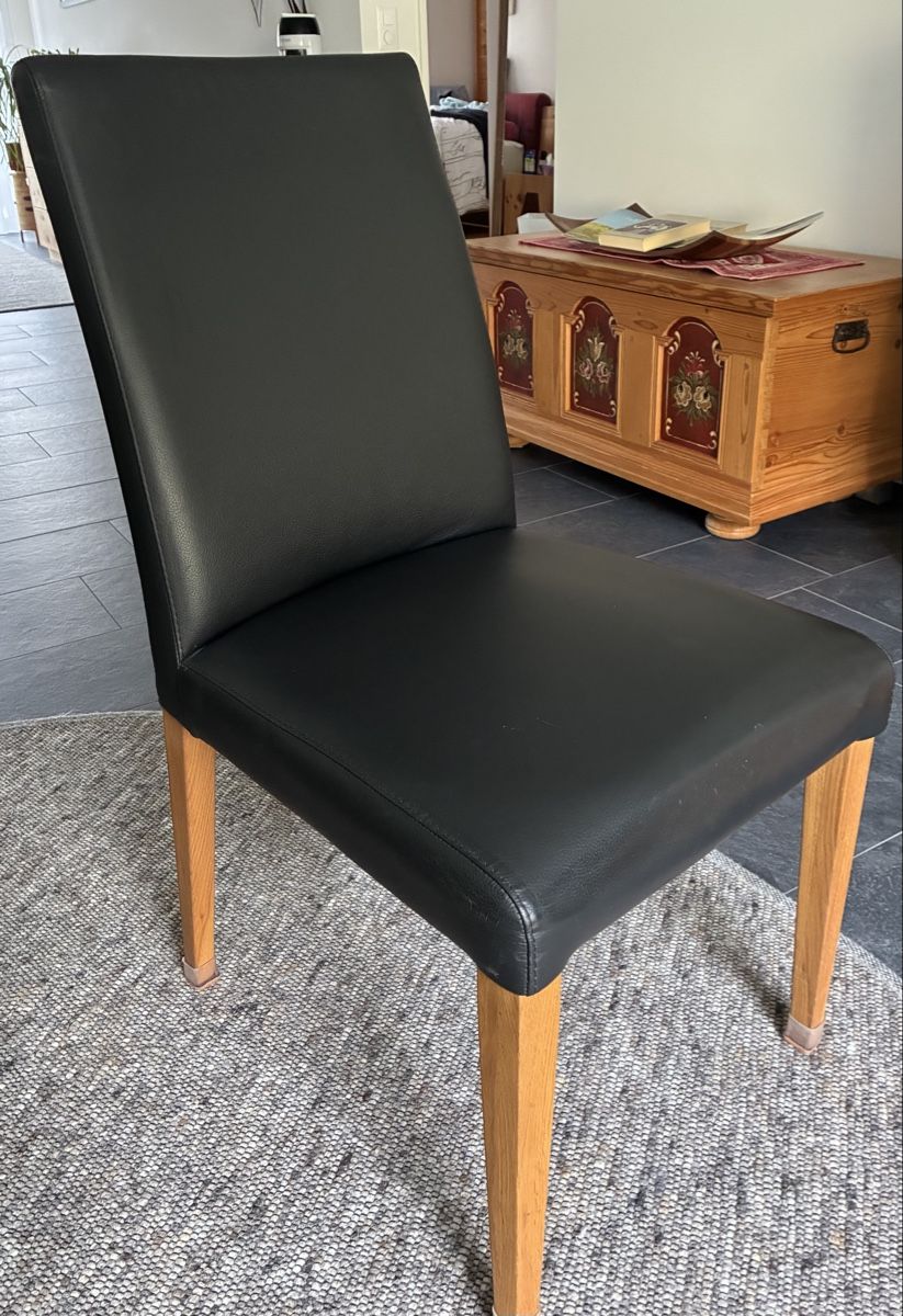 Chaises: 4 Stück Esszimmerstühle – D'occasion à Wasen im Emmental par dor_k2qt 3