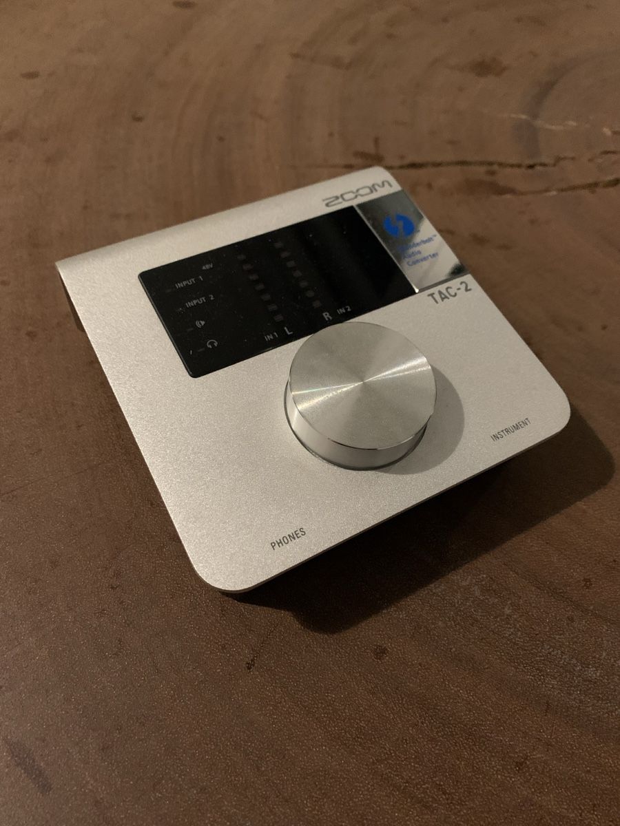 Zoom Console di mixaggio: ZOOM Tac-2 Audio Interface ( Mac / Thunderbolt / DJ / Studio – Usato da Luzern venduto da FRT93 2