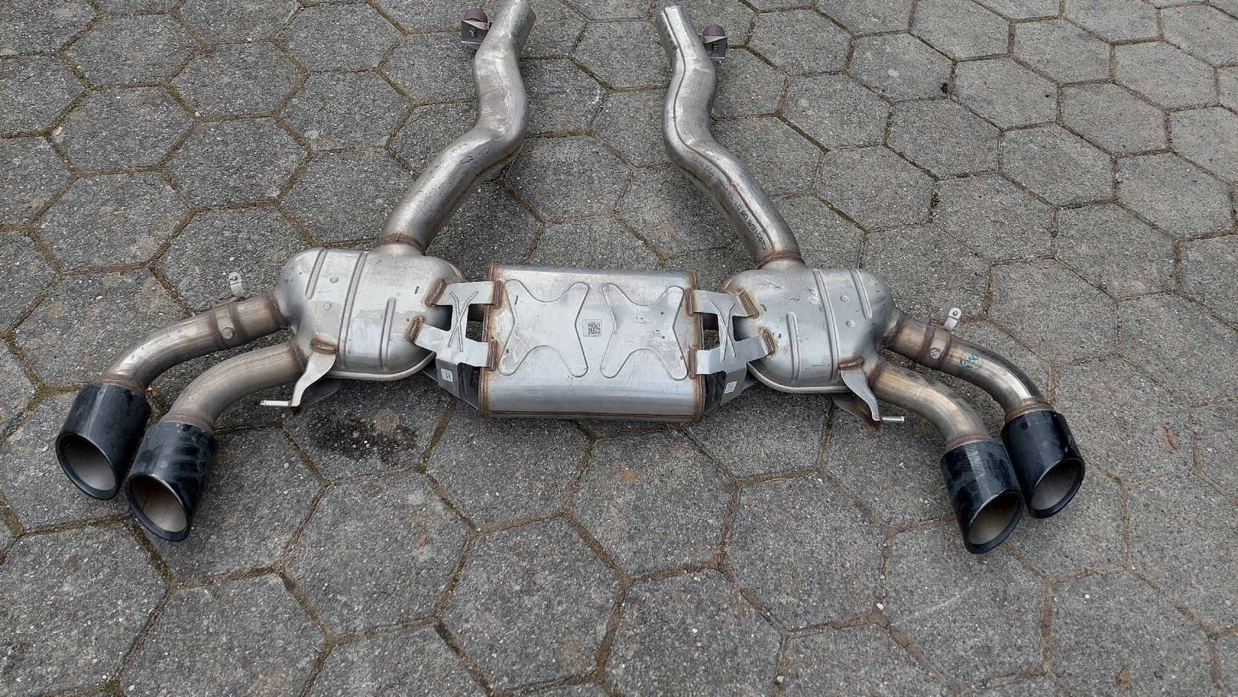 BMW Auspuffanlagen: BMW Auspuffanlage – Gebraucht aus Othmarsingen von Lanz05 5