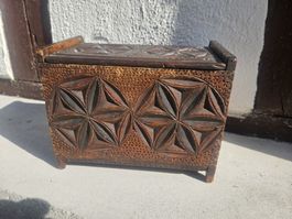 truhe graubünden museal