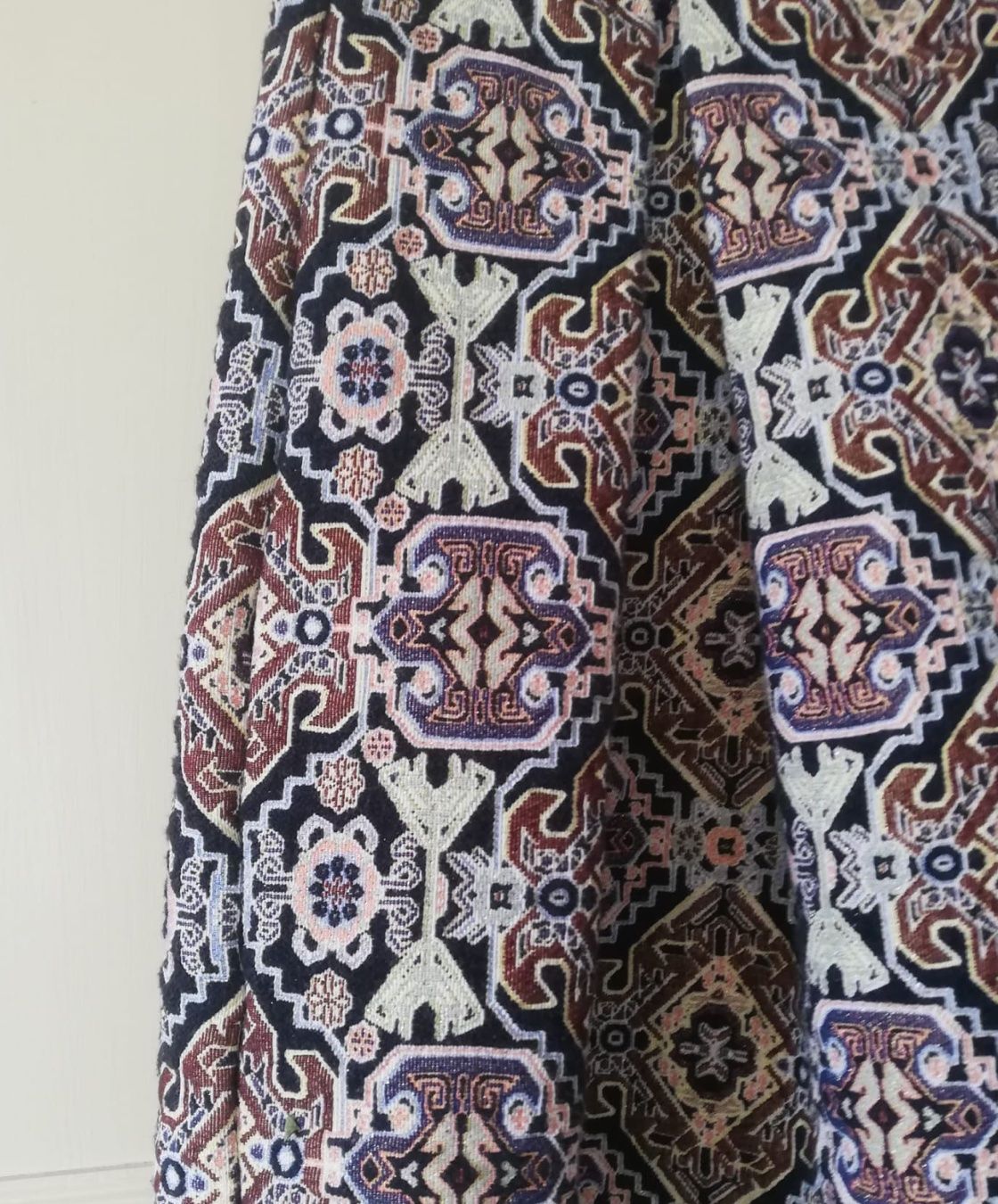 Gonne: JUPE IMPRIMÉE COLORÉE – Usato da Fribourg venduto da hap_25hw 3