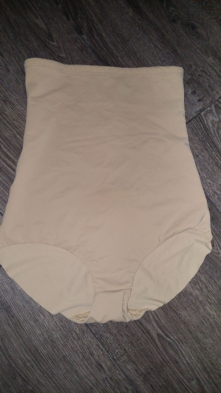 Sonstige Unterwäsche: Shapewear Miederhose Grösse M – Neu (gemäss Beschreibung) aus Gwatt (Thun) von Letzte-Chance-III 2
