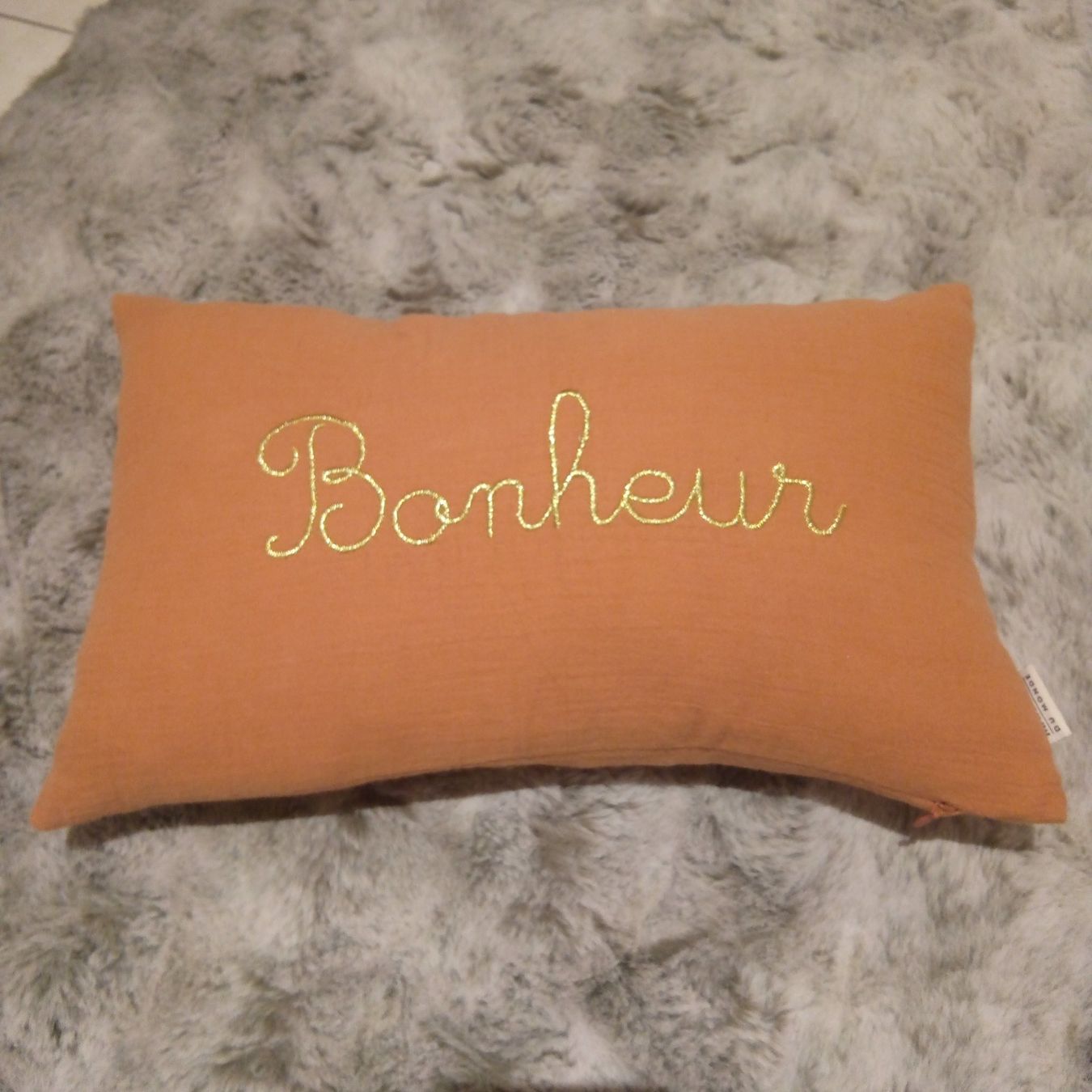 Cuscini: Coussin maison du monde bonheur neuf – Nuovo (secondo la descrizione) da Colombier NE venduto da Ladym3